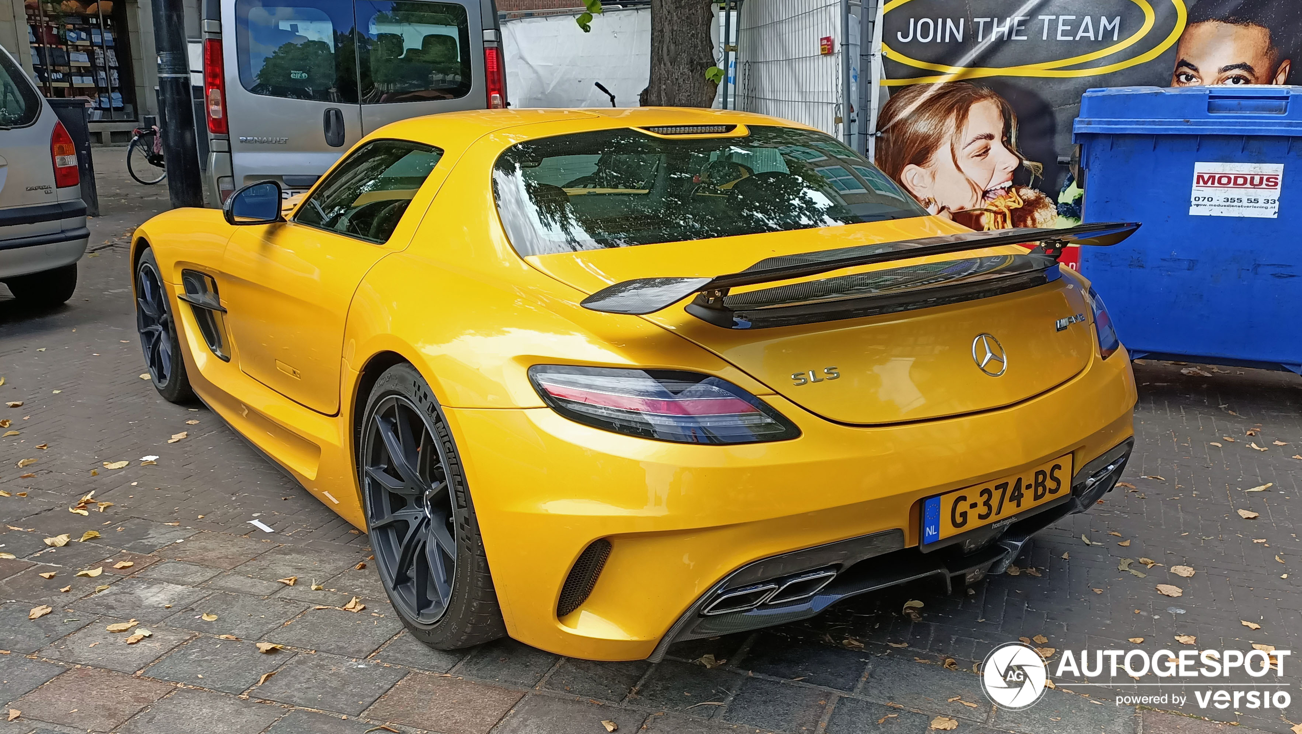 Eens per jaar mag deze Mercedes-Benz SLS AMG naar buiten