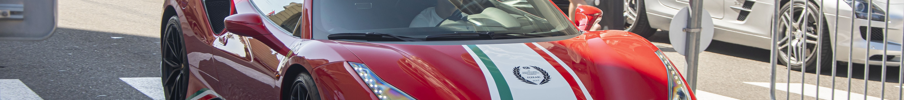 Ferrari 488 Pista Piloti