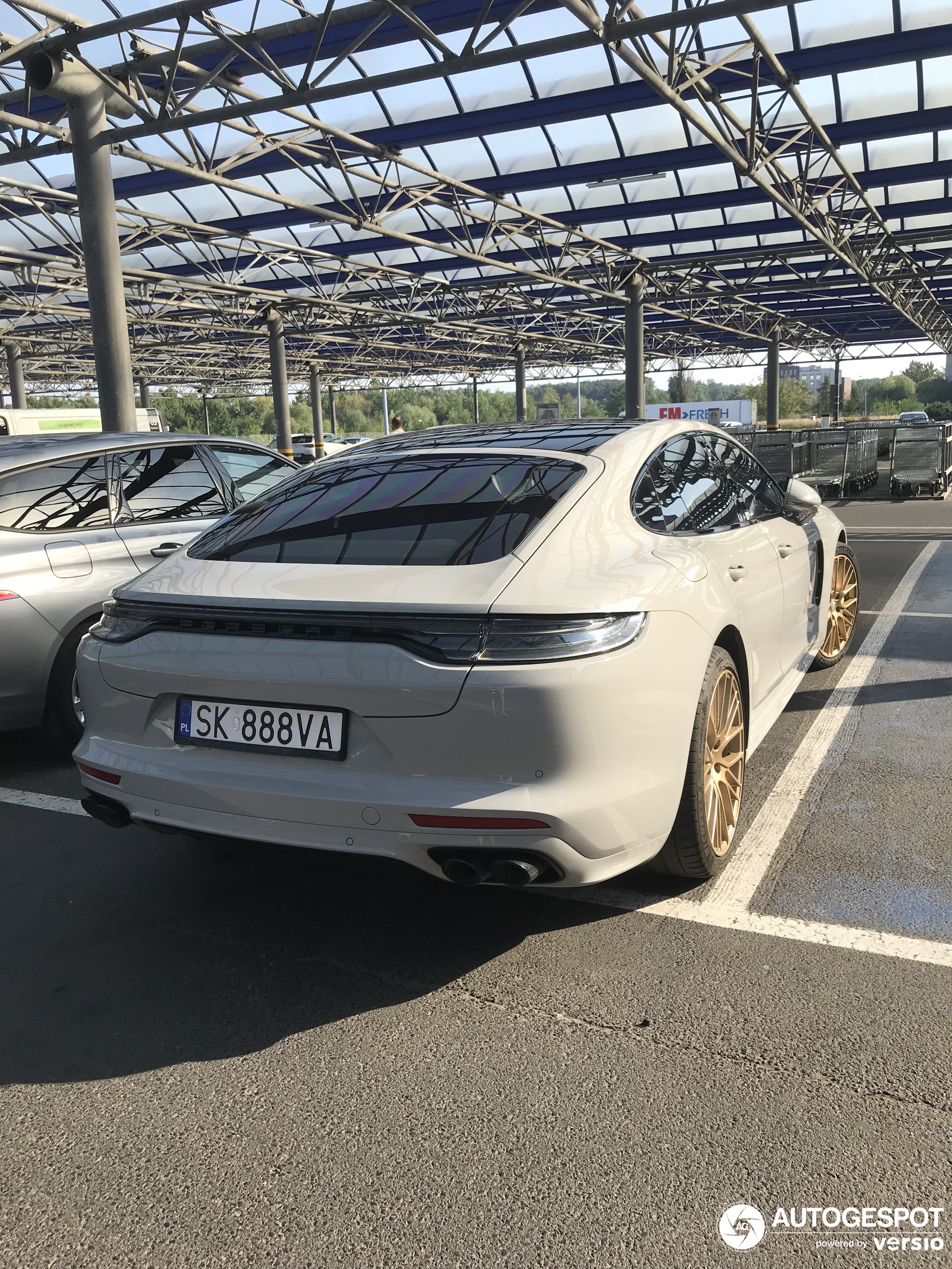 Porsche 971 Panamera Turbo S E-Hybrid MkII