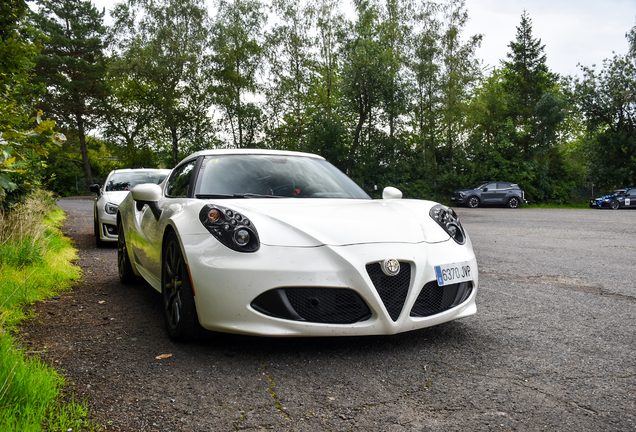 Alfa Romeo 4C Coupé