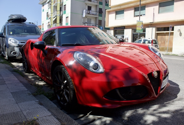 Alfa Romeo 4C Coupé