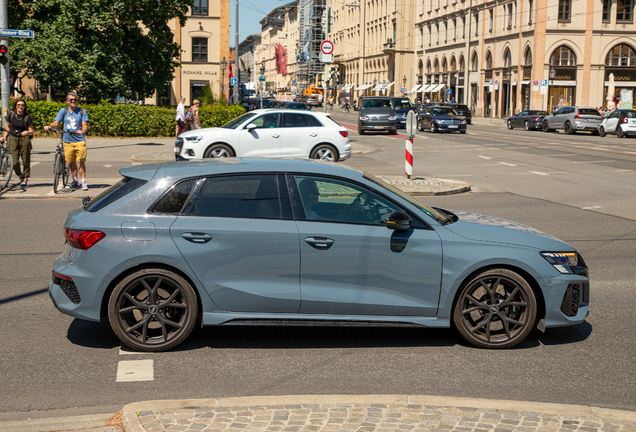 Audi RS3 Sportback 8Y