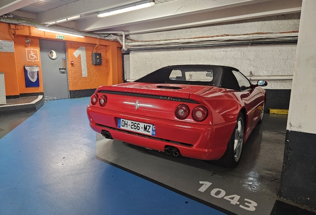 Ferrari F355 Spider