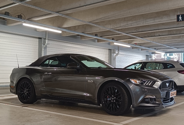 Ford Mustang GT Convertible 2015