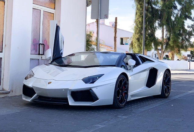 Lamborghini Aventador LP700-4 Roadster