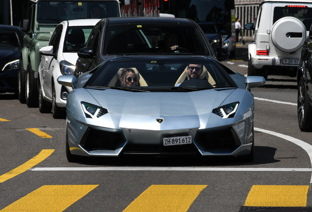 Lamborghini Aventador LP700-4 Roadster