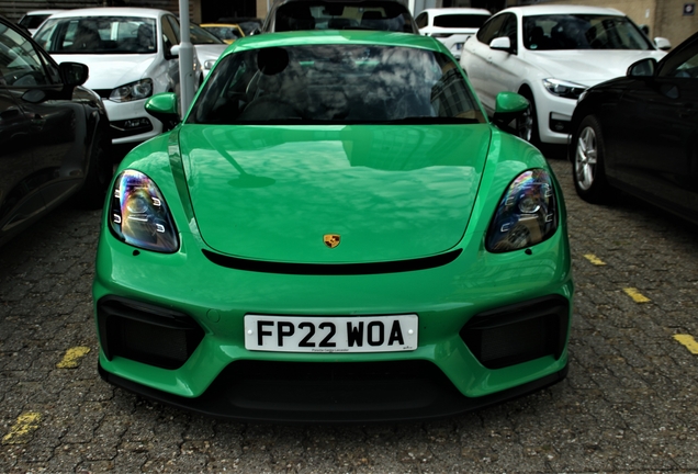 Porsche 718 Cayman GT4