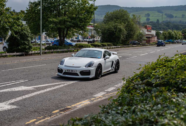 Porsche 981 Cayman GT4