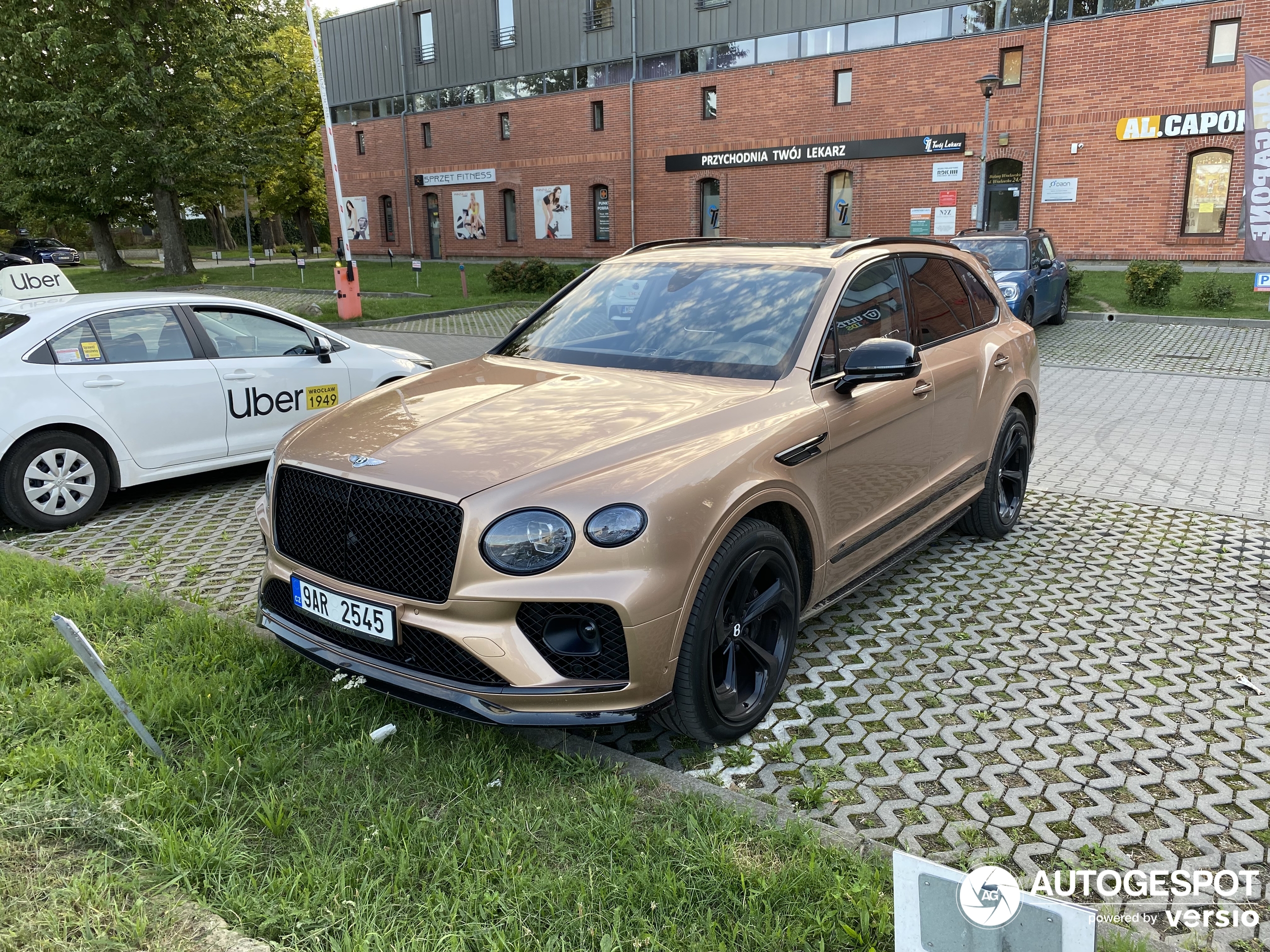 Bentley Bentayga V8 S 2022