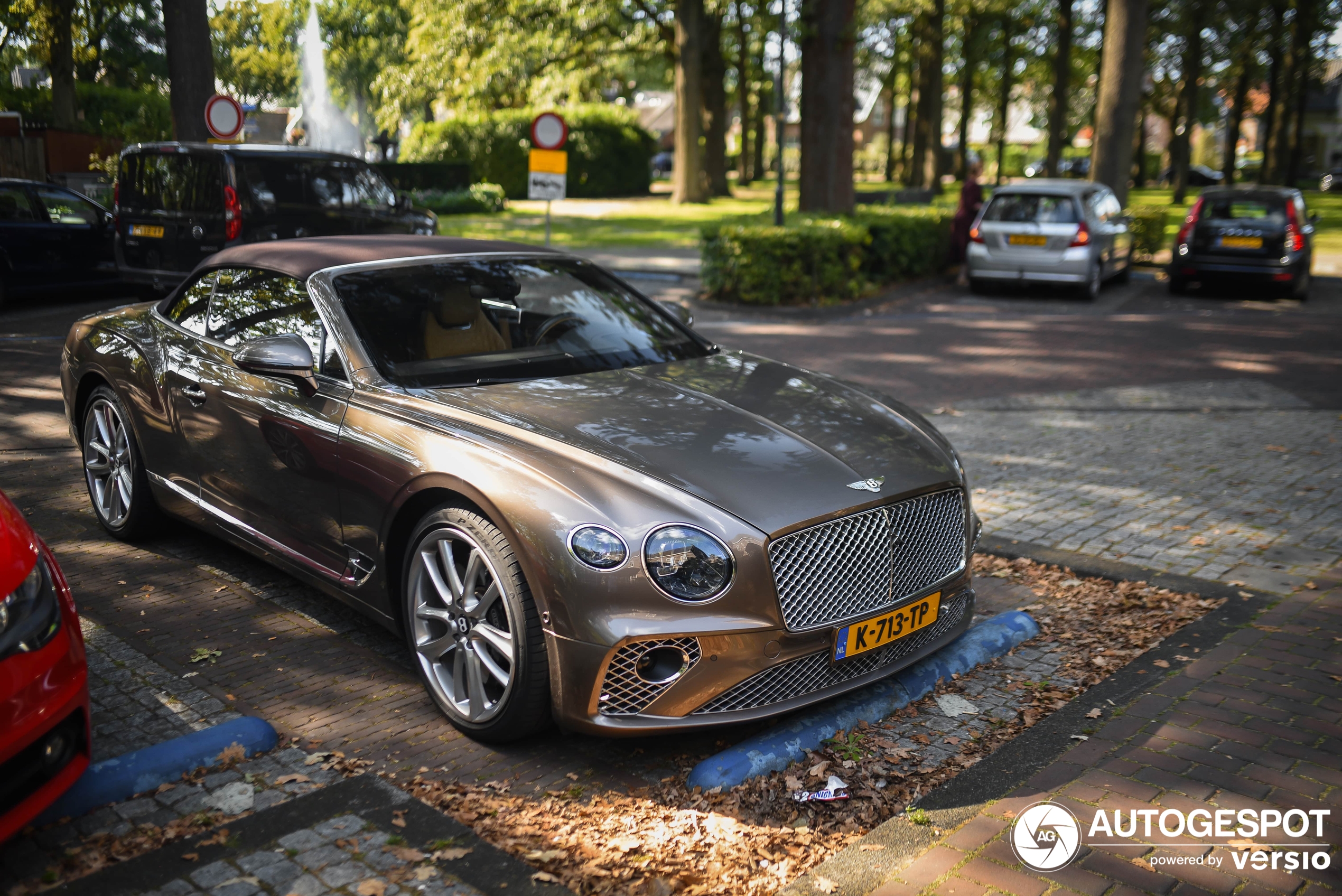 Bentley Continental GTC V8 2020