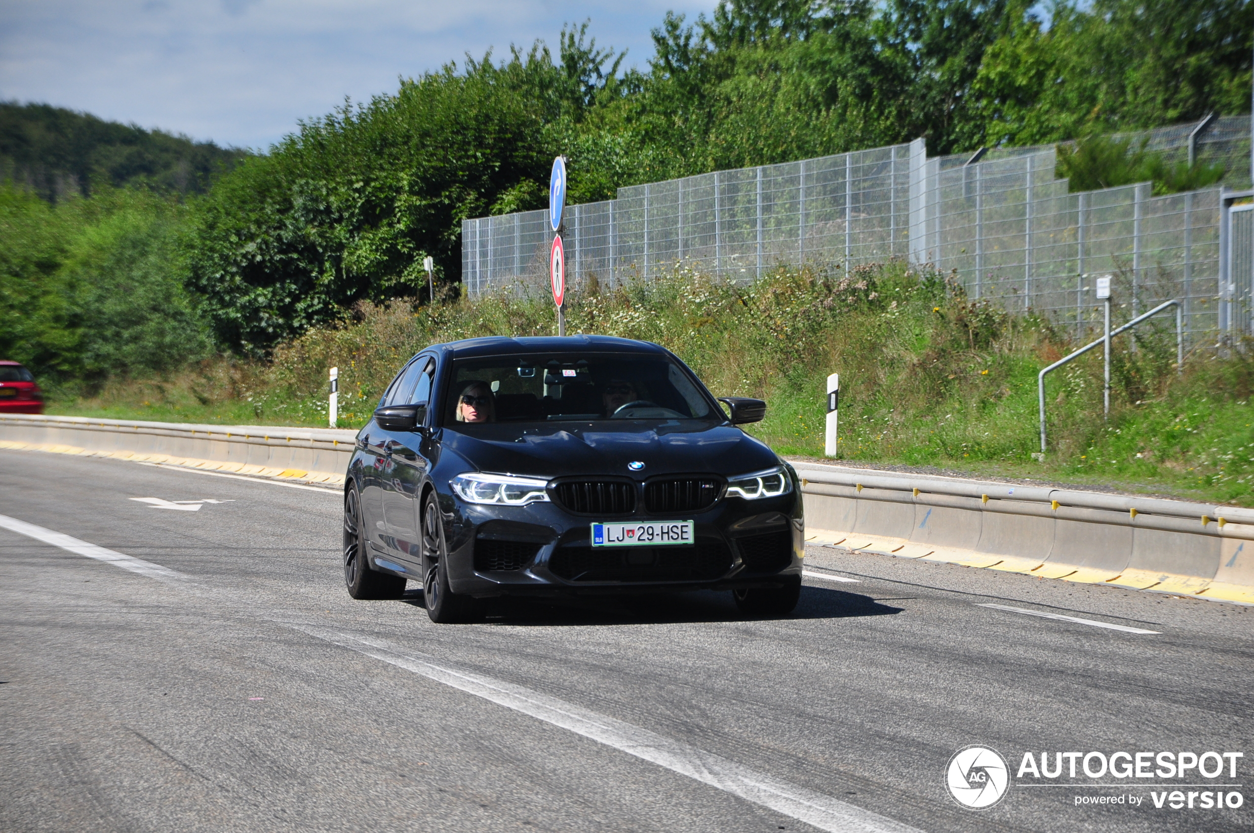 BMW M5 F90