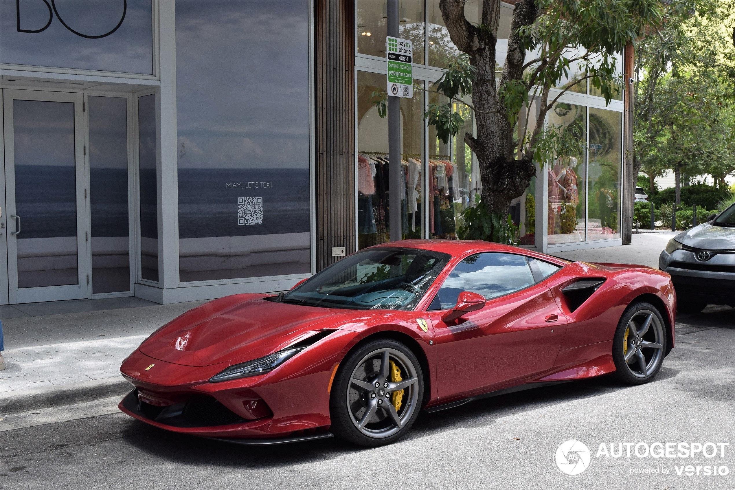 Ferrari F8 Tributo