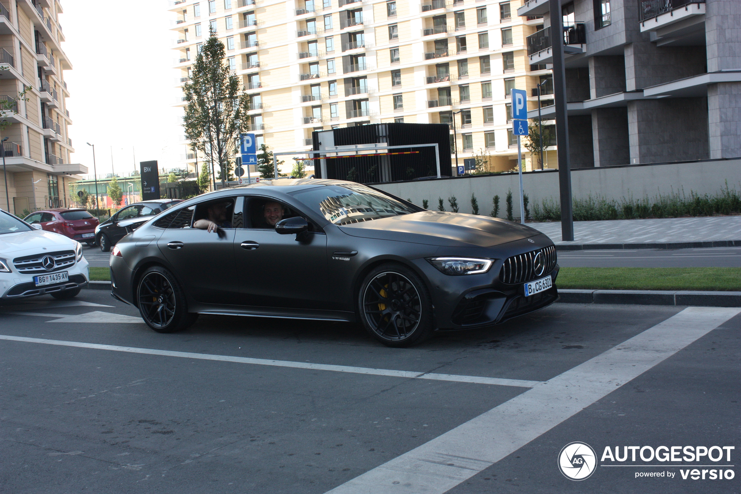 Mercedes-AMG GT 63 S X290