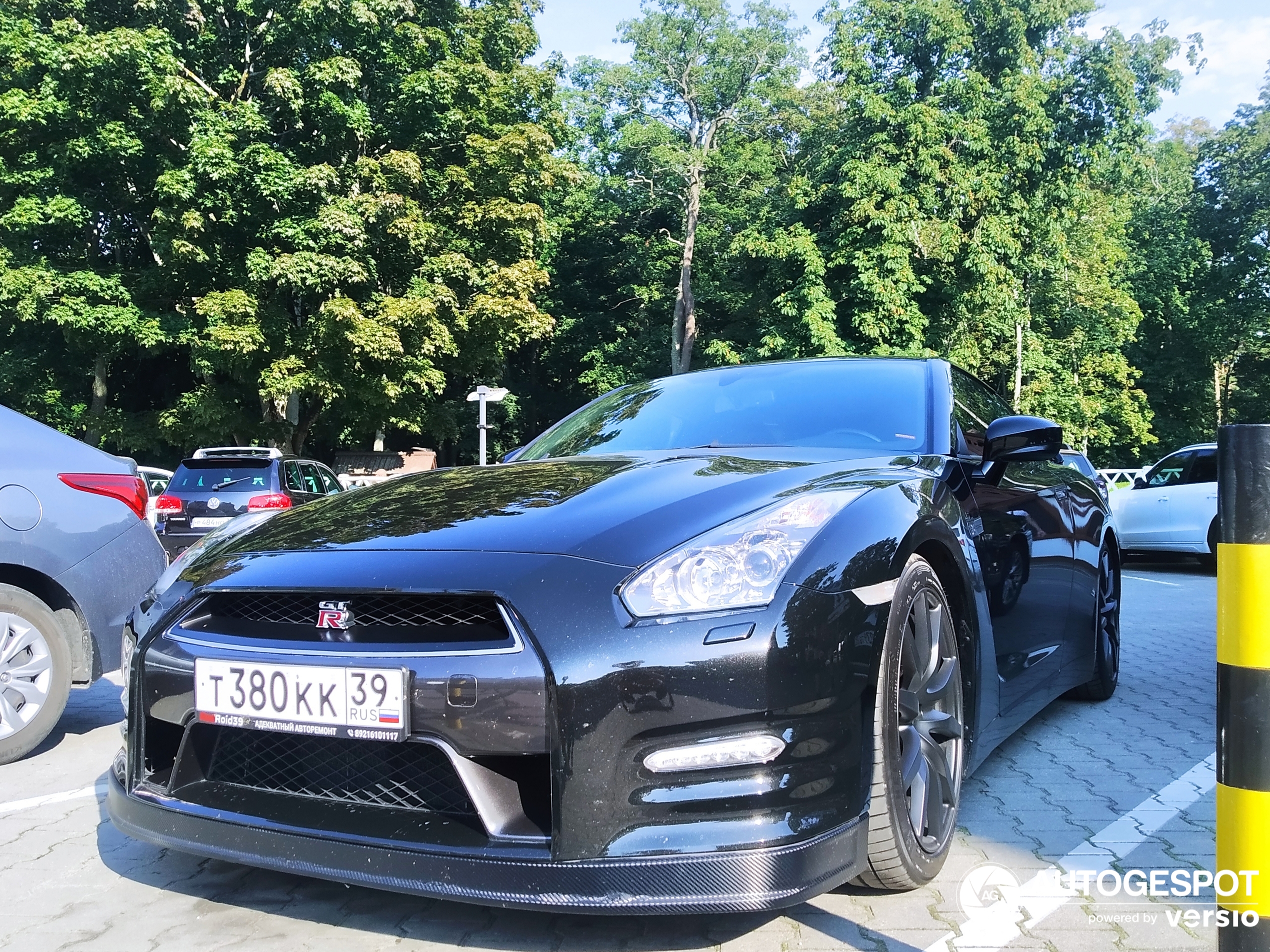 Nissan GT-R 2011