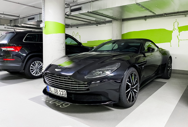 Aston Martin DB11 V8 Volante