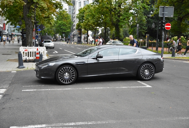 Aston Martin Rapide