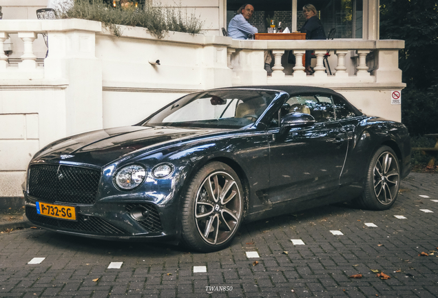 Bentley Continental GTC V8 2020