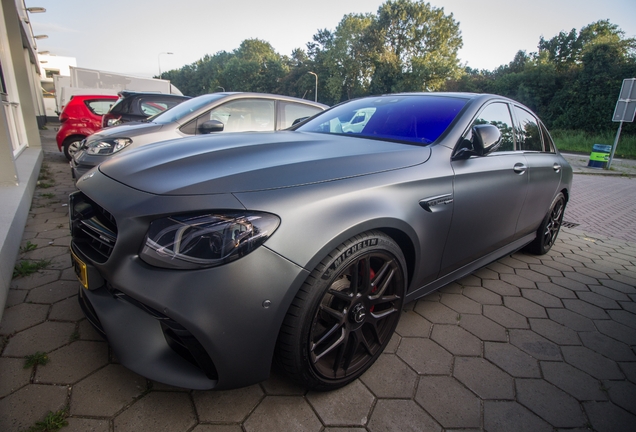 Mercedes-AMG E 63 S W213 Edition 1