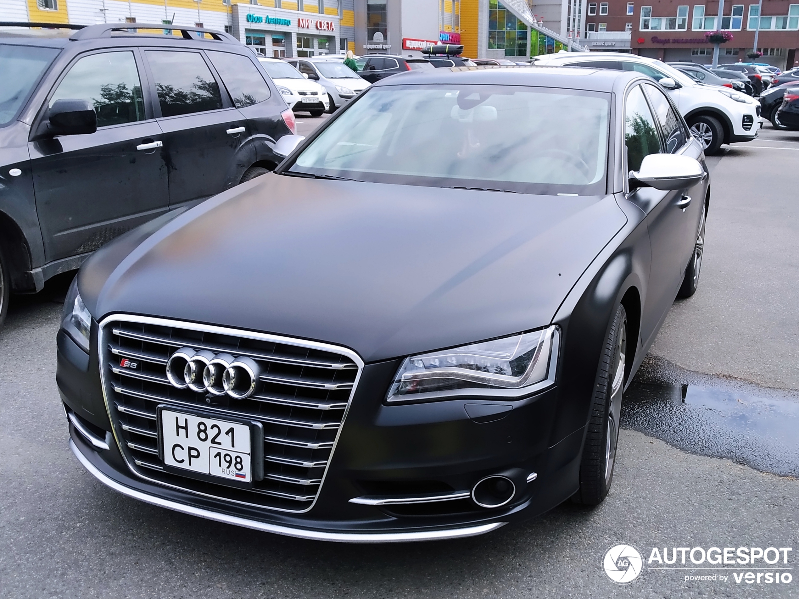 Audi S8 D4