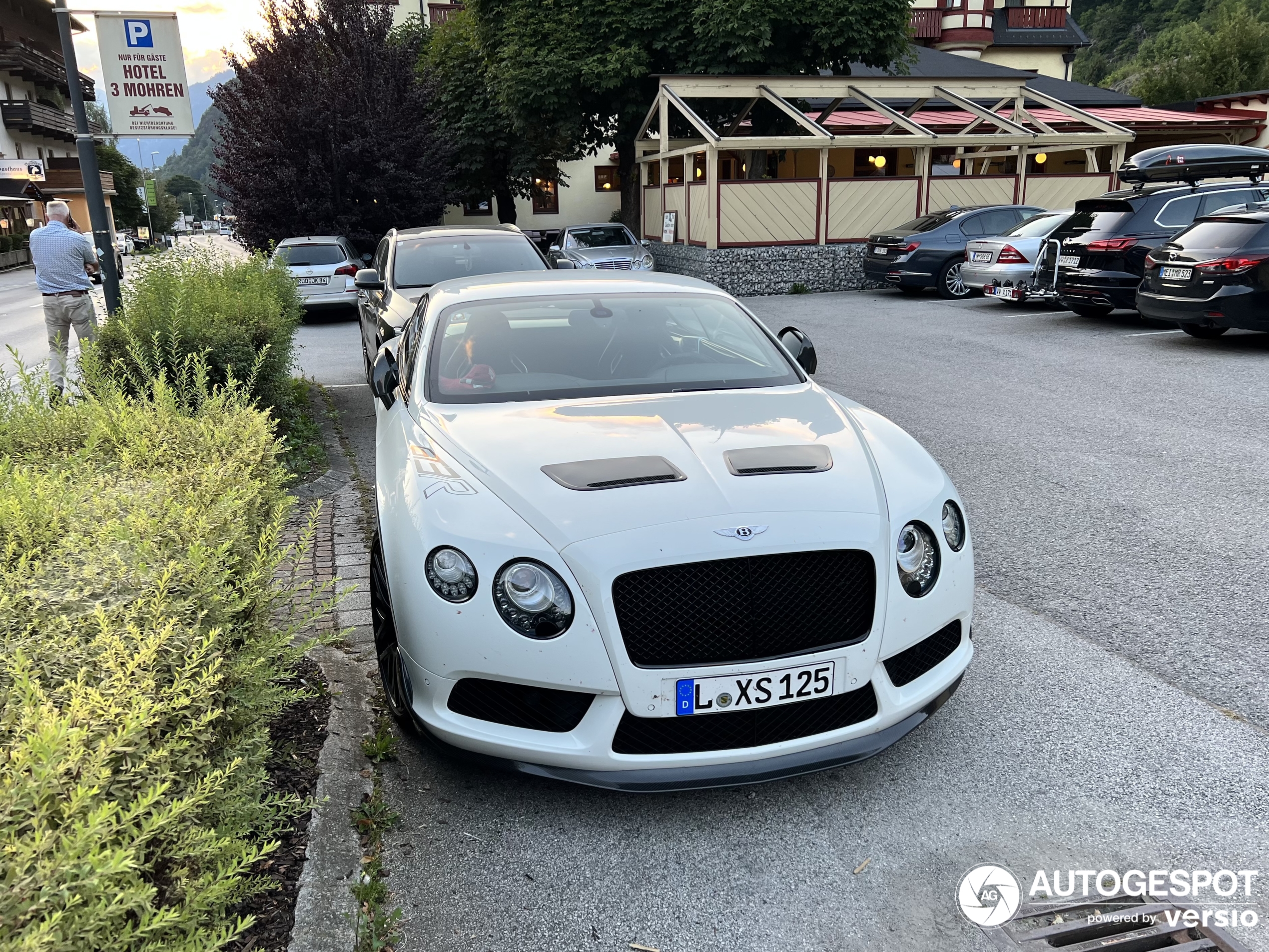 Bentley Continental GT3-R