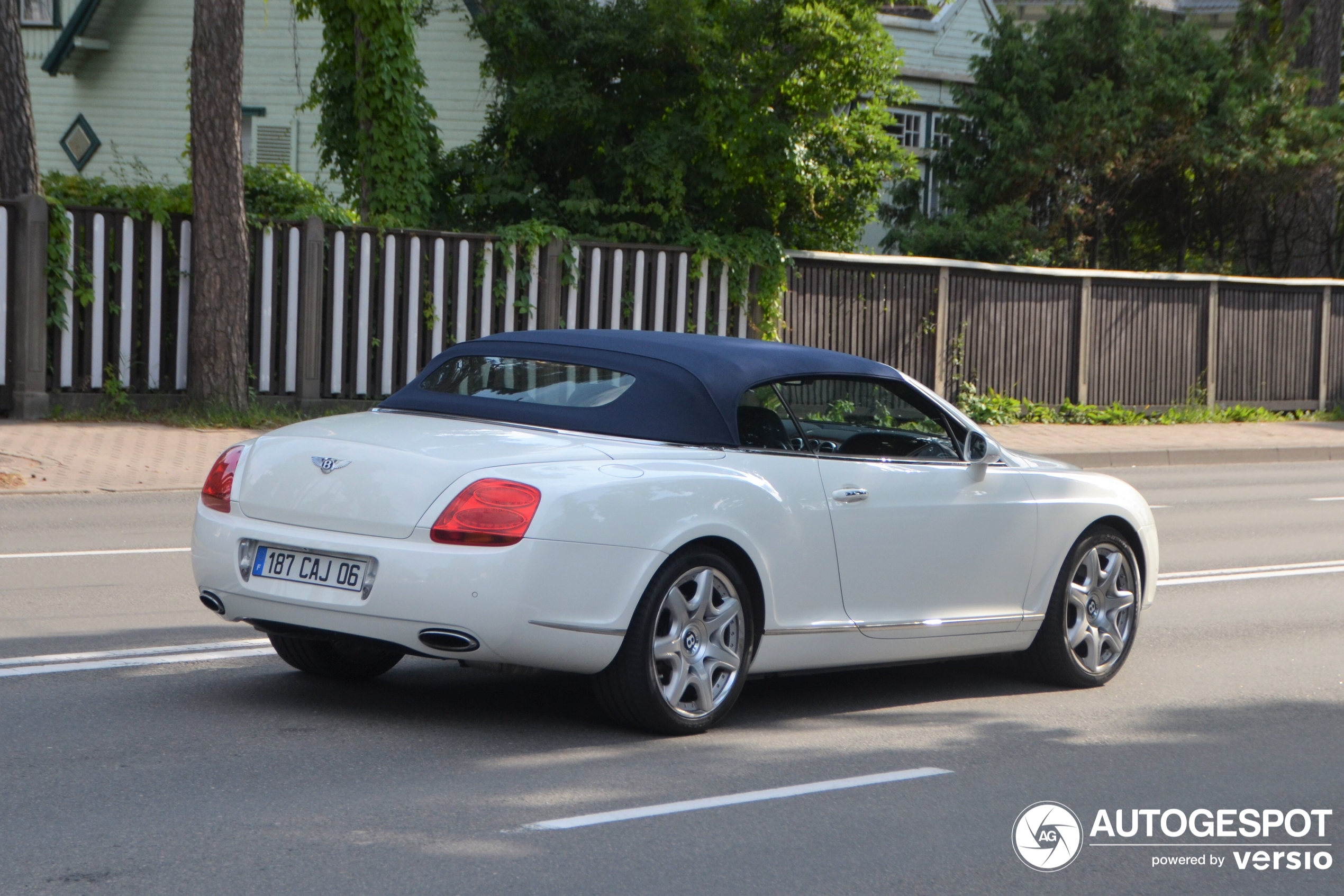 Bentley Continental GTC