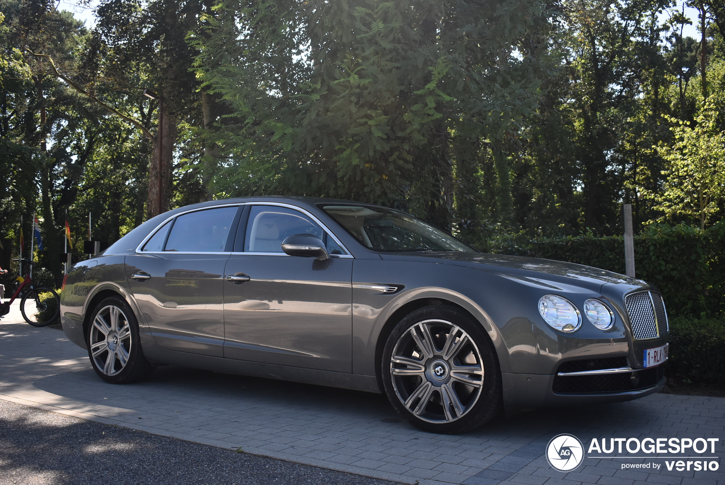 Bentley Flying Spur W12