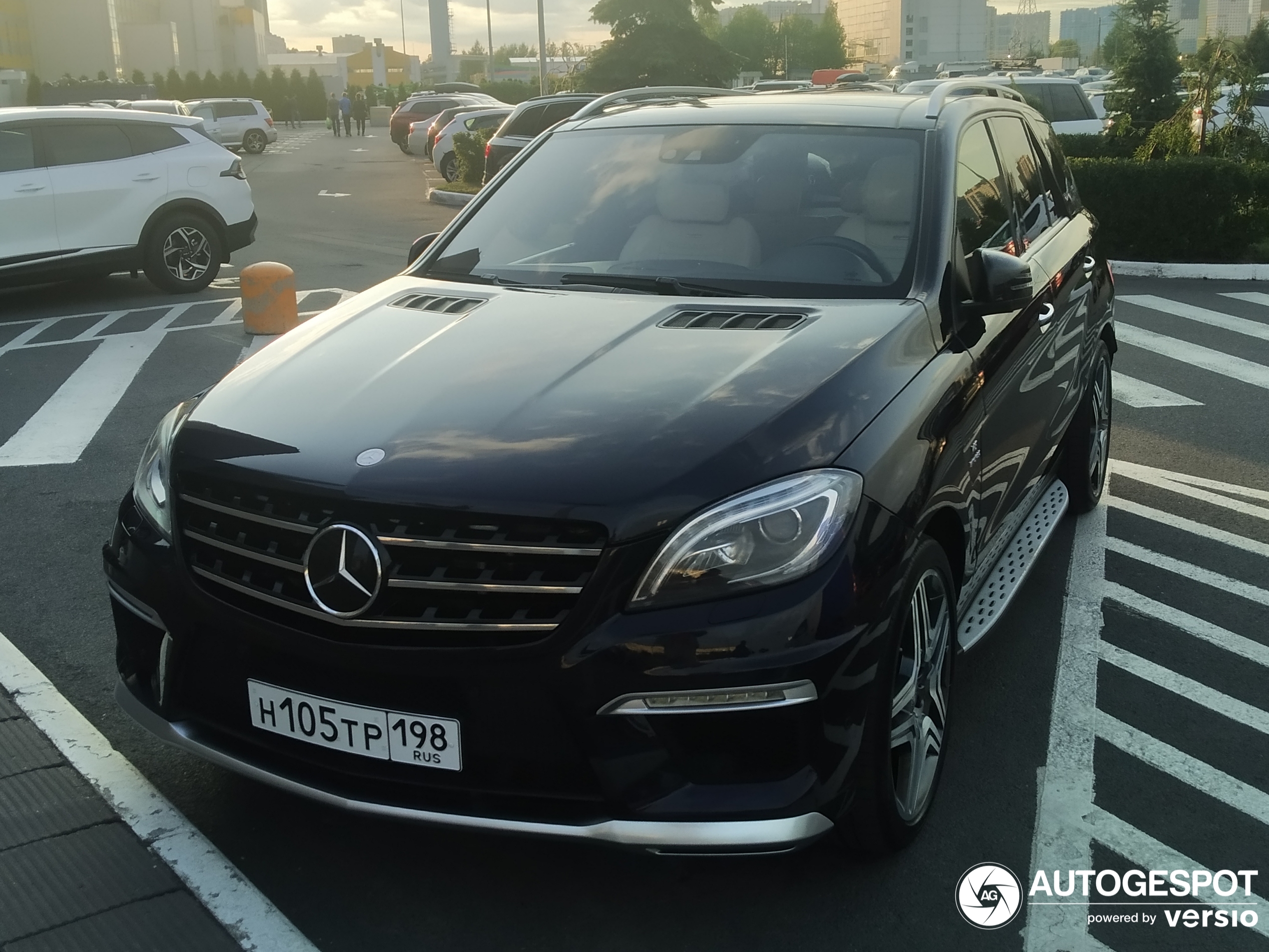 Mercedes-Benz ML 63 AMG W166