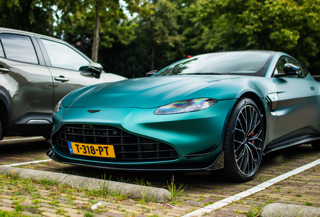 Aston Martin V8 Vantage Formula 1 Edition