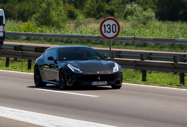 Ferrari FF