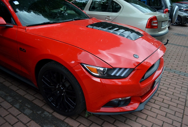 Ford Mustang GT 2015