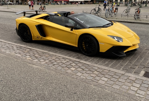 Lamborghini Aventador LP750-4 SuperVeloce Roadster