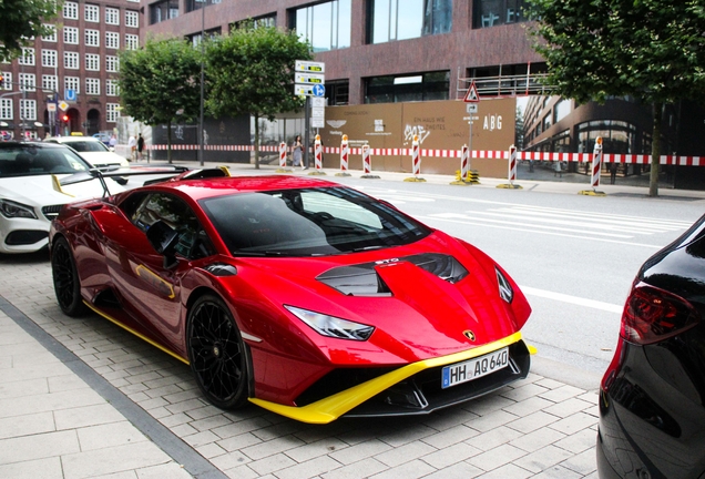 Lamborghini Huracán LP640-2 STO