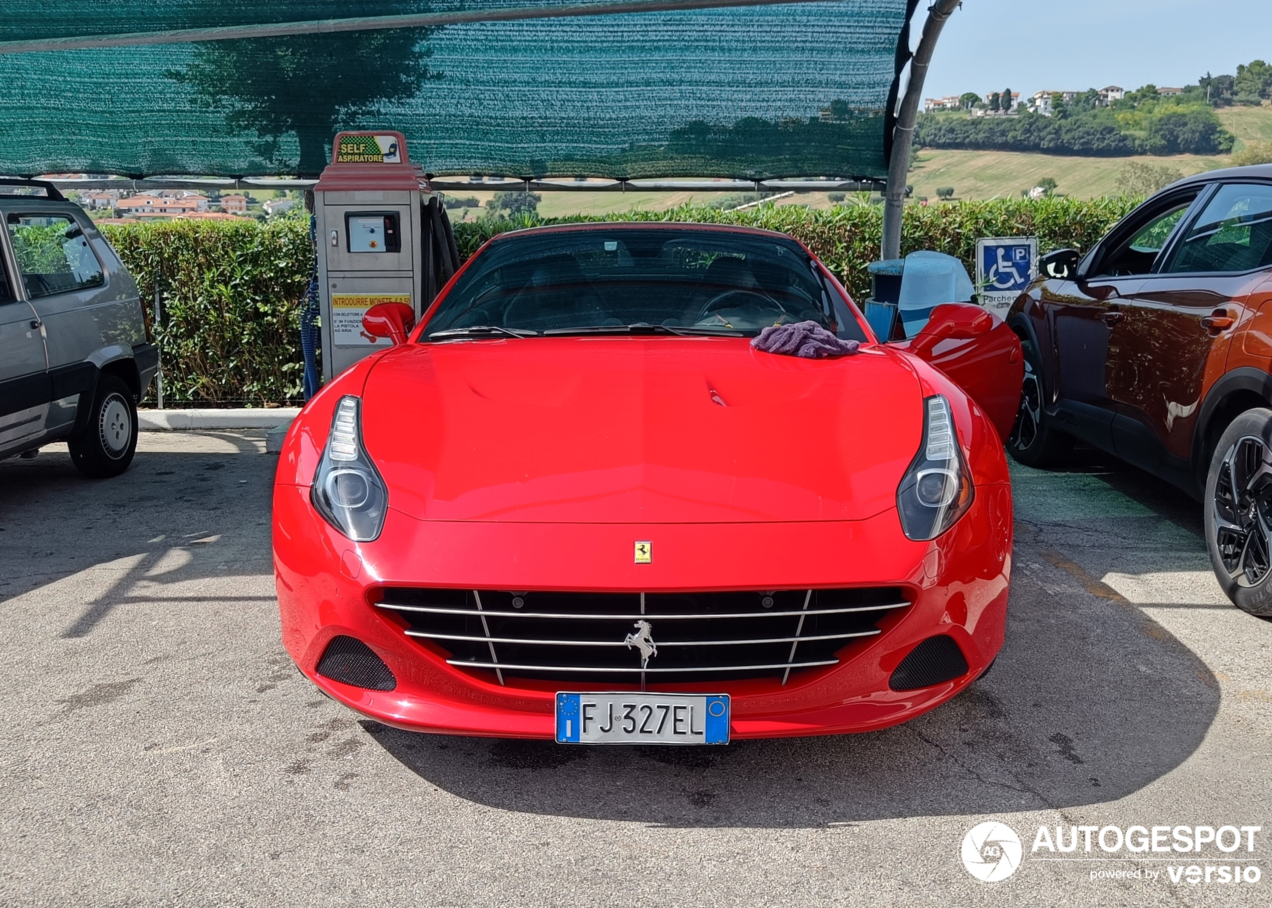 Ferrari California T