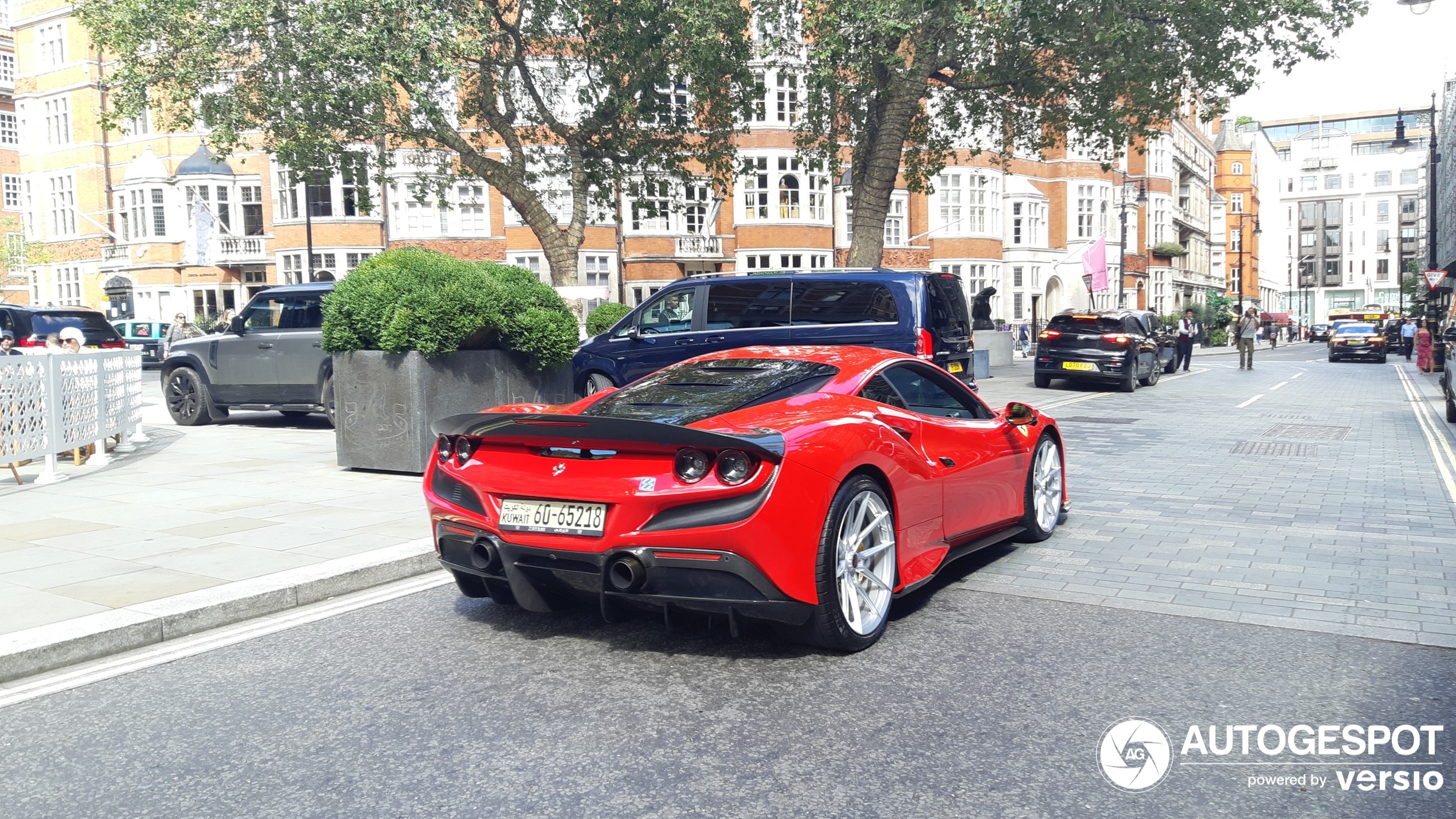 Ferrari F8 Tributo Novitec Rosso