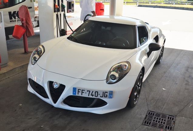 Alfa Romeo 4C Coupé