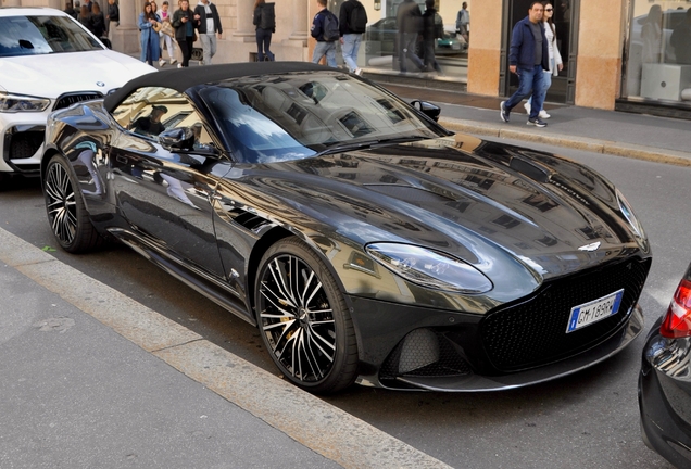 Aston Martin DBS Superleggera Volante