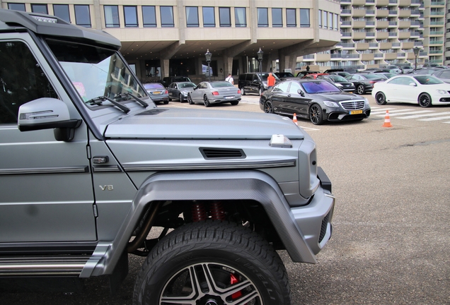 Mercedes-Benz G 500 4X4²