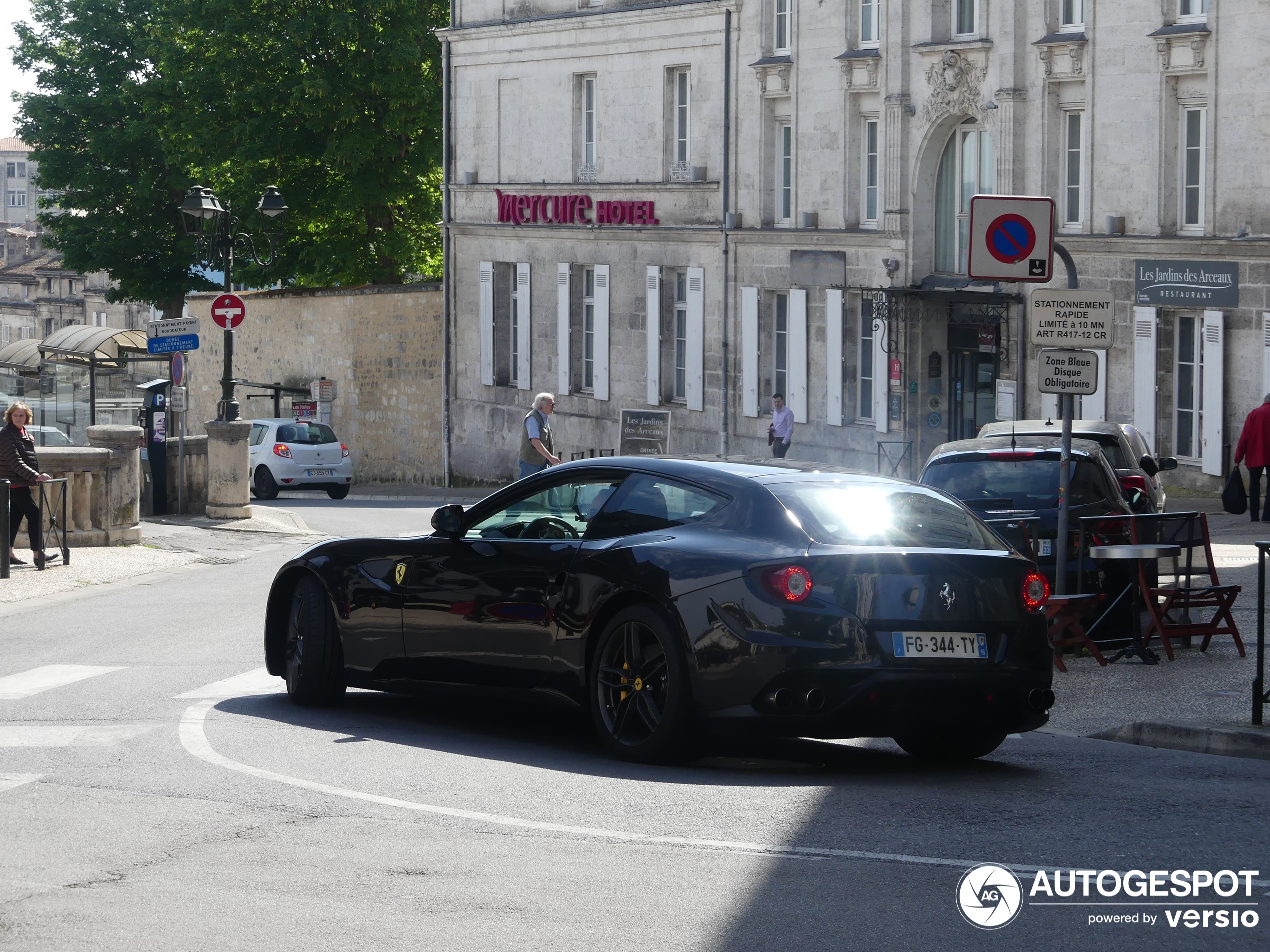 Ferrari FF