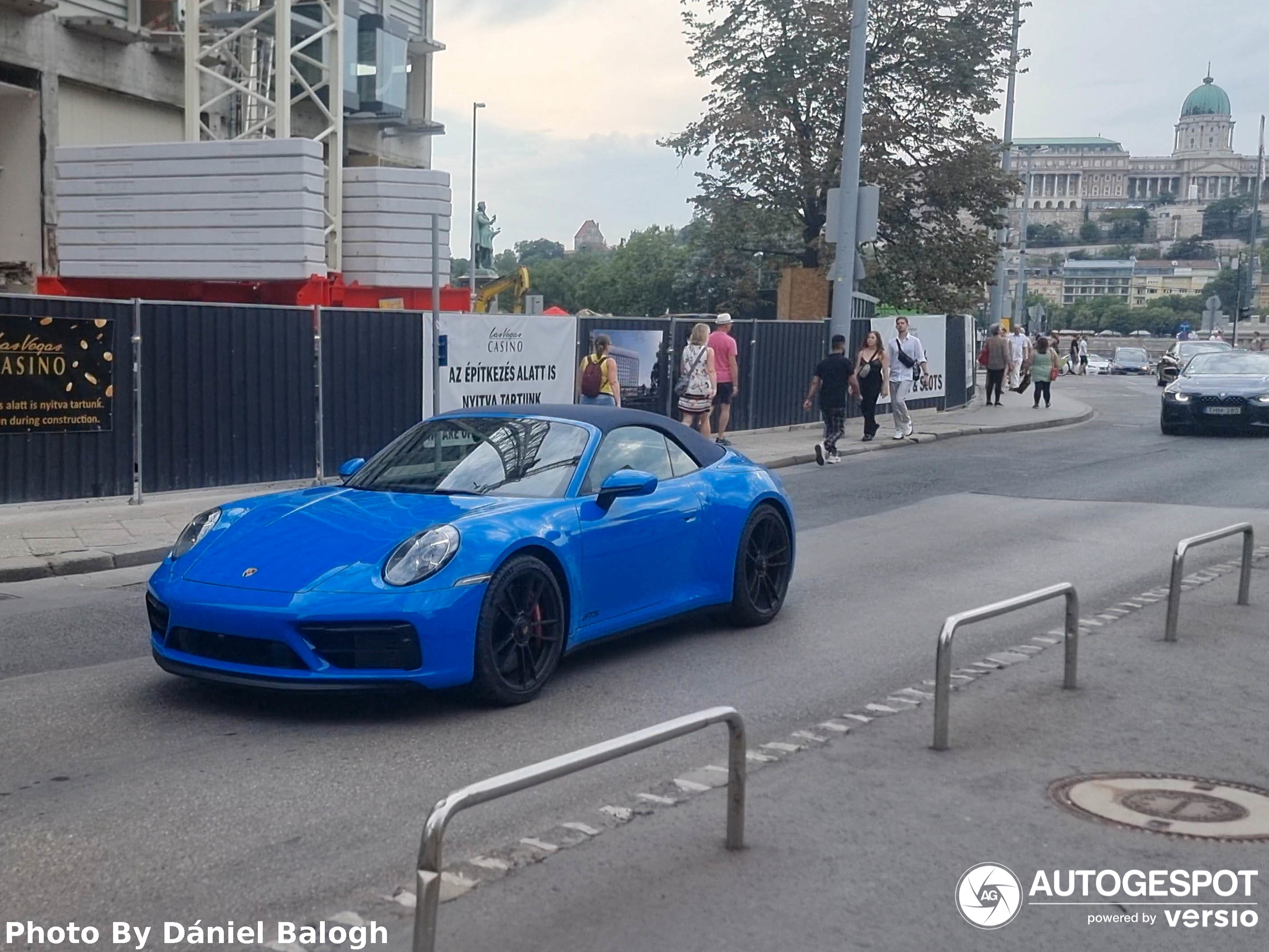 Porsche 992 Carrera 4 GTS Cabriolet