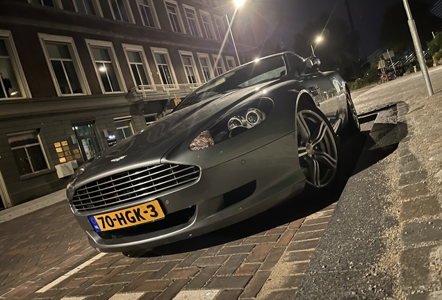 Aston Martin DB9