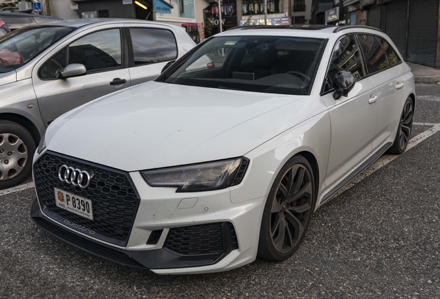 Audi RS4 Avant B9