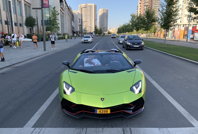 Lamborghini Aventador LP780-4 Ultimae Roadster