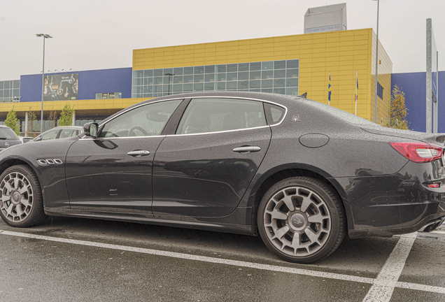 Maserati Quattroporte GTS 2013