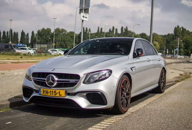 Mercedes-AMG E 63 S W213