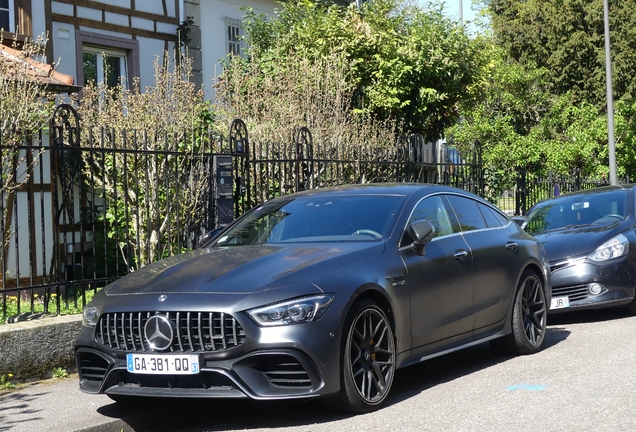 Mercedes-AMG GT 63 S X290