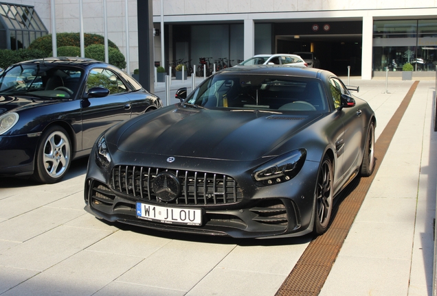 Mercedes-AMG GT R C190 2019