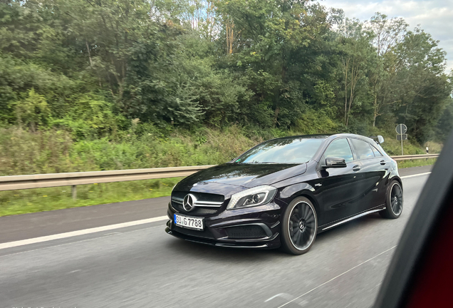 Mercedes-Benz A 45 AMG