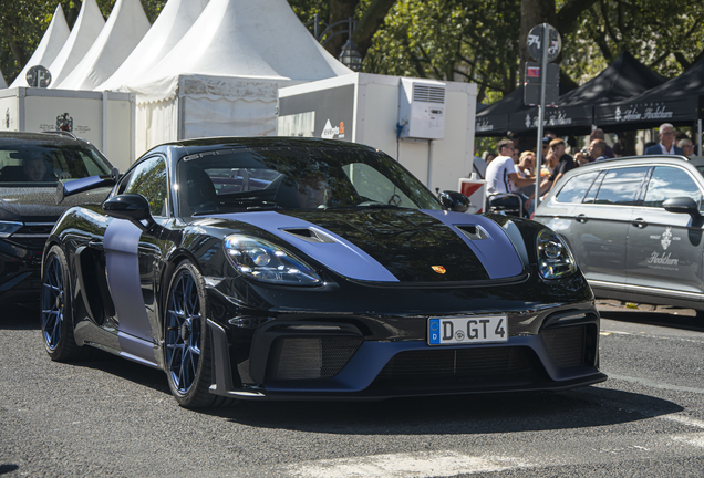 Porsche 718 Cayman GT4 RS