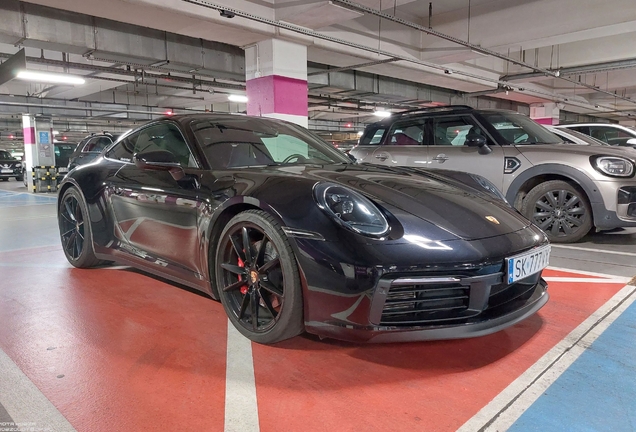 Porsche 992 Carrera S