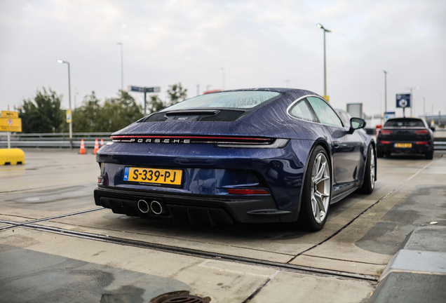 Porsche 992 GT3 Touring